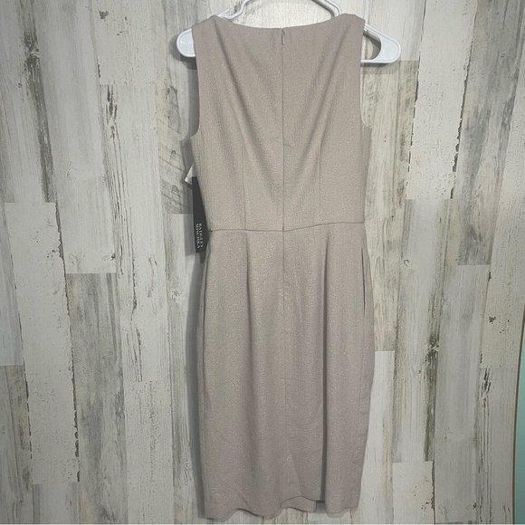 Badgley Mischka Champagne Gold Metallic Keyhole Sheath Dress size 0 NWT Party - Picture 7 of 11